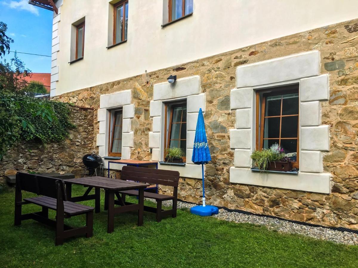 Apartman V Zahradni Prachatice Exterior photo