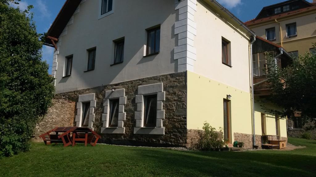 Apartman V Zahradni Prachatice Exterior photo